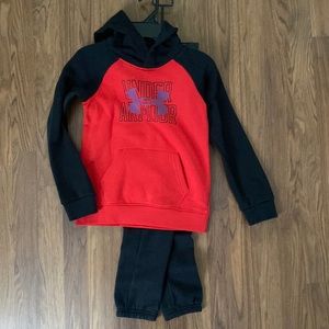 Boys Under Armour Sweatshirt and Sweatpants